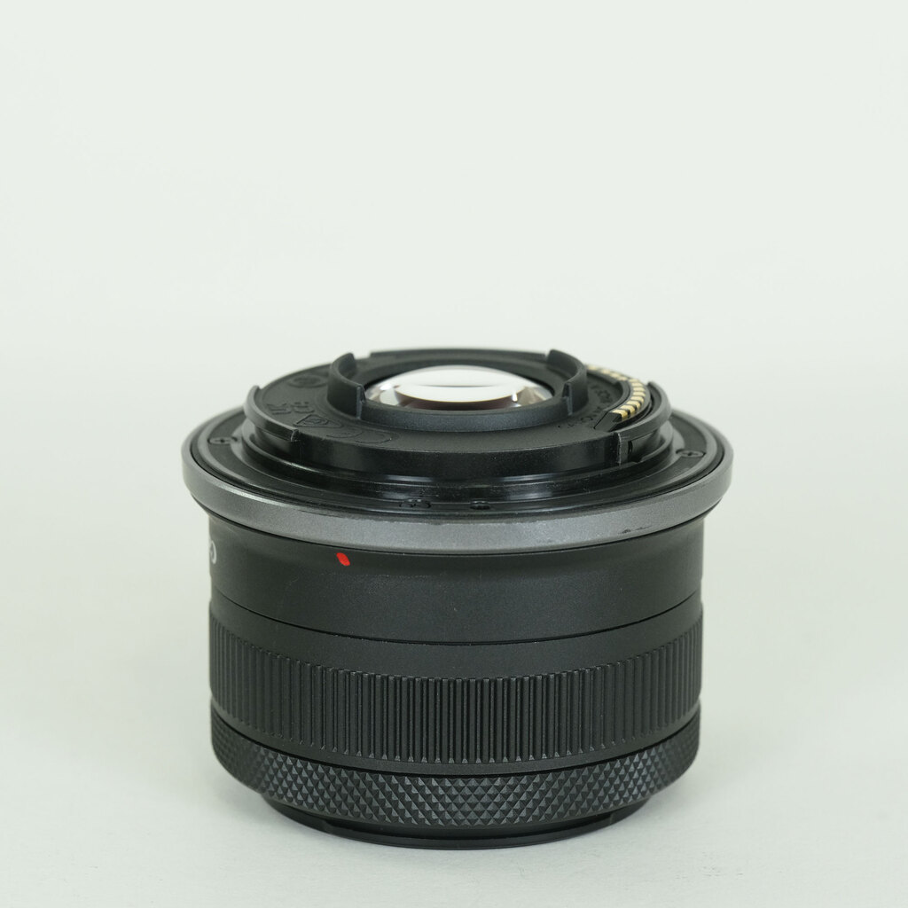 Canon RF-S 10-18mm F4.5-6.3 IS STM
