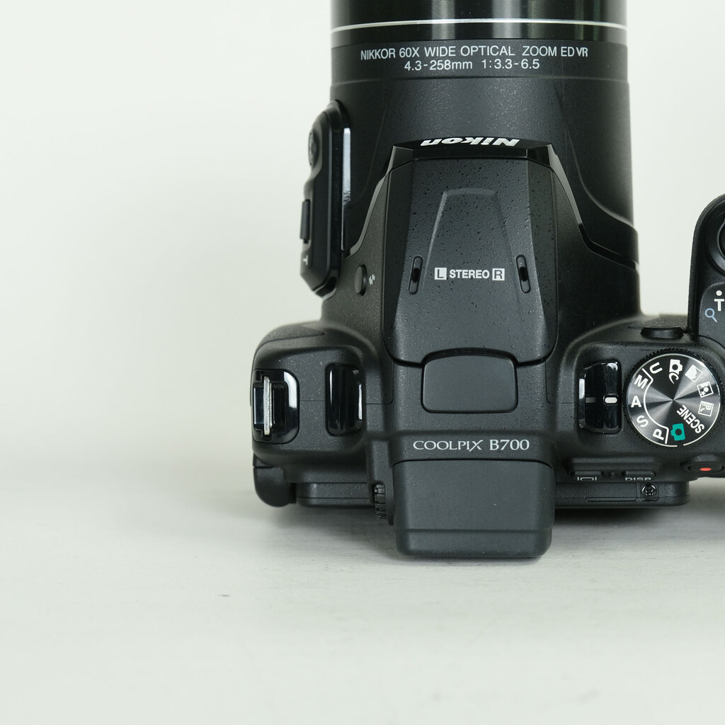 Nikon COOLPIX B700 ブラック