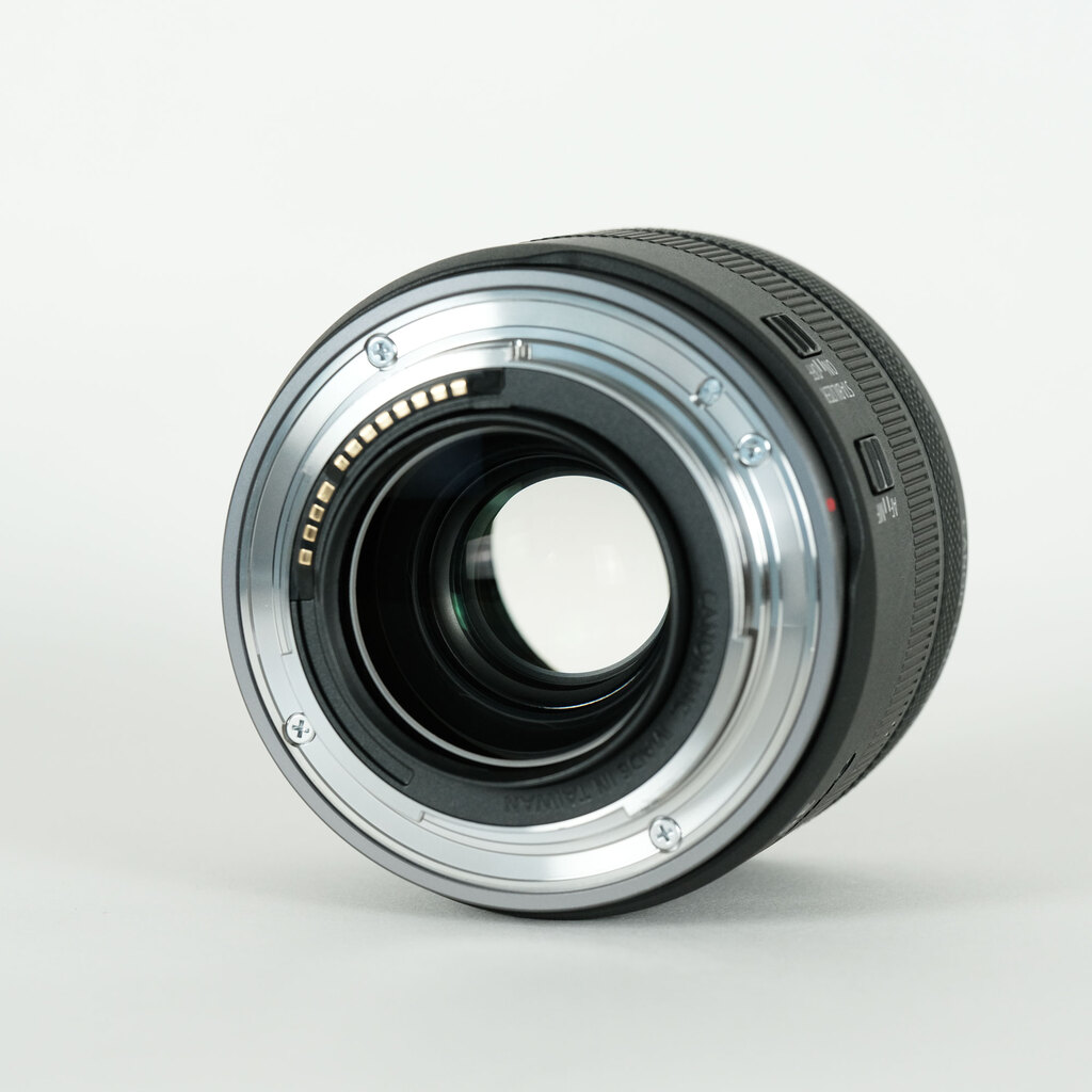 Canon RF35mm F1.8 MACRO IS STM