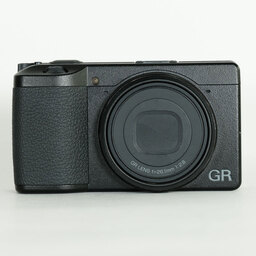 RICOH GR IIIx