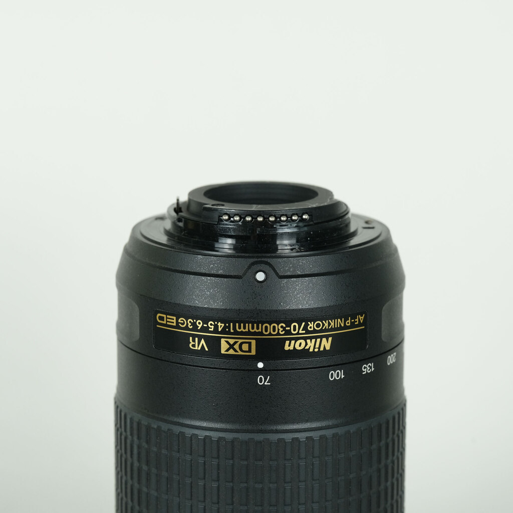 Nikon AF-P DX NIKKOR 70-300mm f/4.5-6.3G ED VR Nikon AF-P DX NIKKOR 70-300mm f/4.5-6.3G ED VR