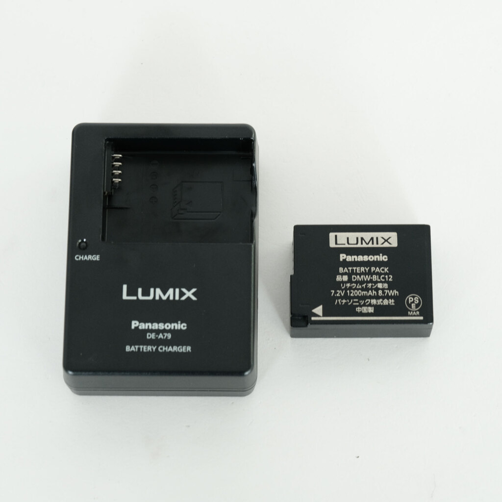 Panasonic LUMIX DMC-GX8 ボディ シルバー