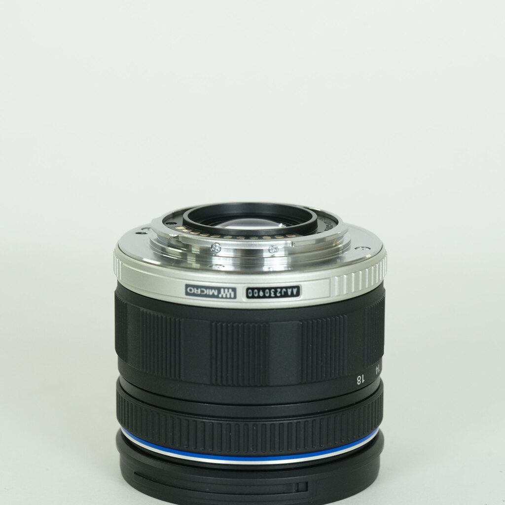 OLYMPUS M.ZUIKO DIGITAL ED 9‑18mm F4.0-5.6 OLYMPUS M.ZUIKO DIGITAL ED 9‑18mm F4.0-5.6