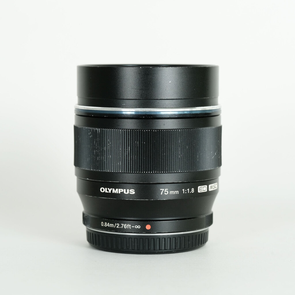OLYMPUS M.ZUIKO DIGITAL ED 75mm F1.8