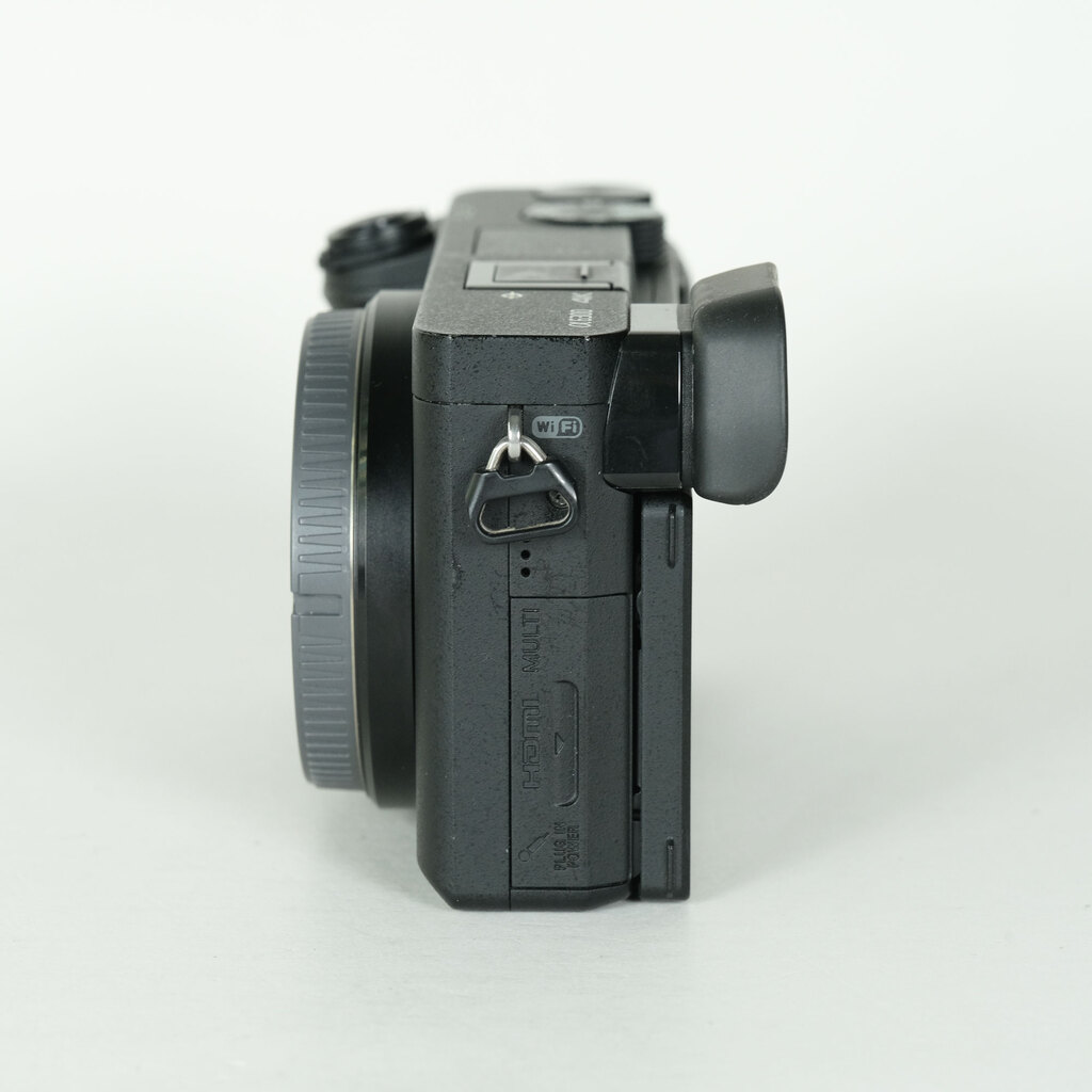 SONY α6300（ILCE-6300）の出品 | ONE SCENE（ワンシーン）