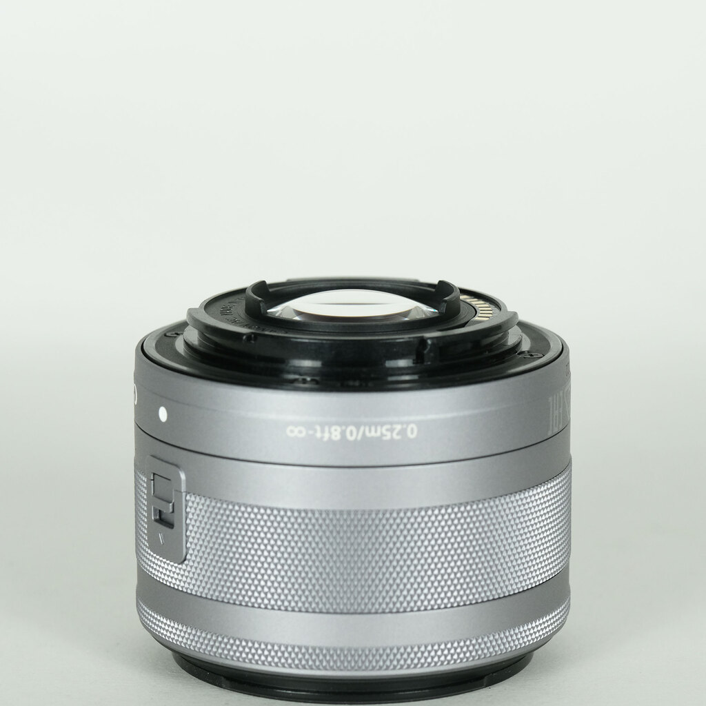 Canon EF-M15-45mm F3.5-6.3 IS STM