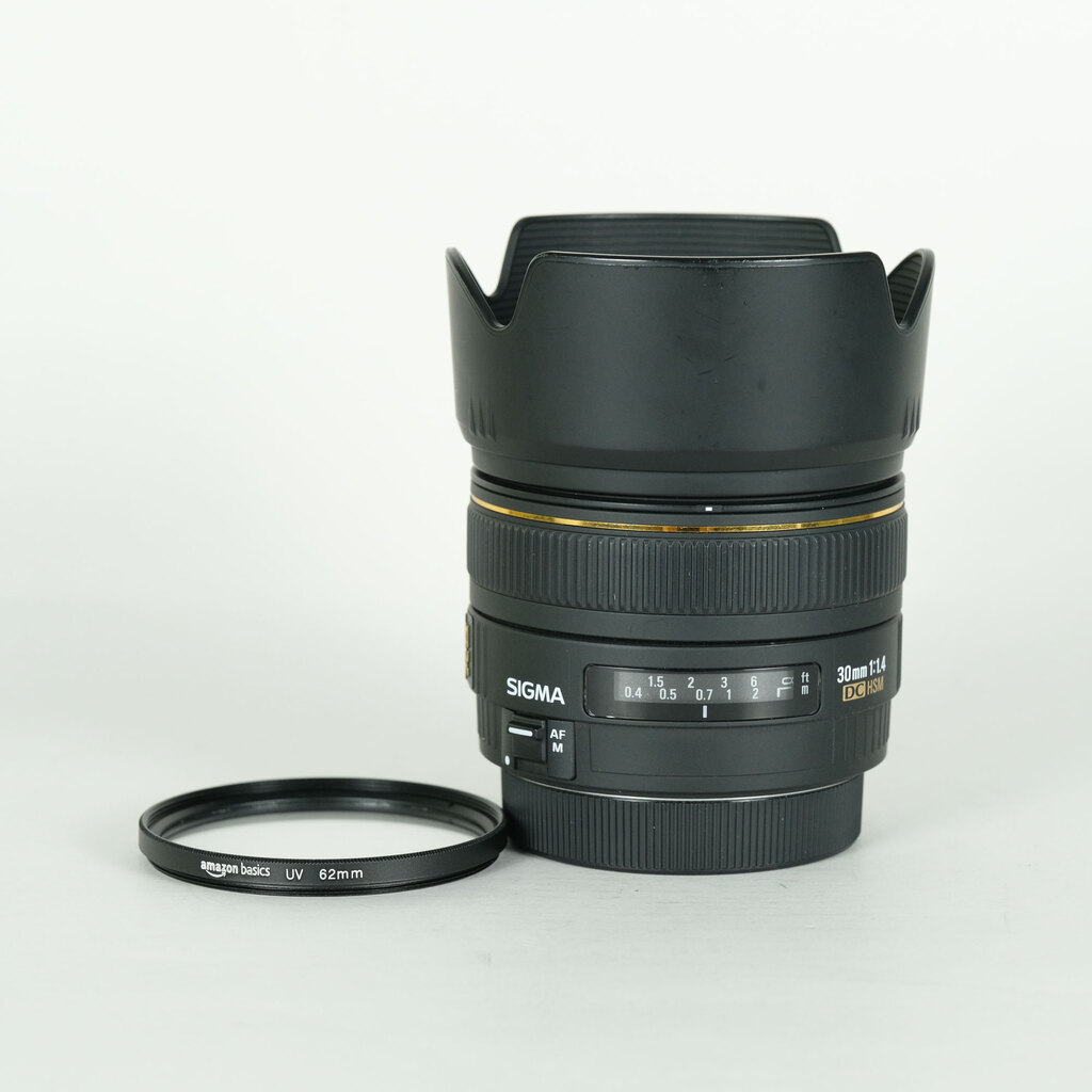 SIGMA 30mm F1.4 EX DC HSM [キヤノン用]の出品 | ONE SCENE（ワンシーン）