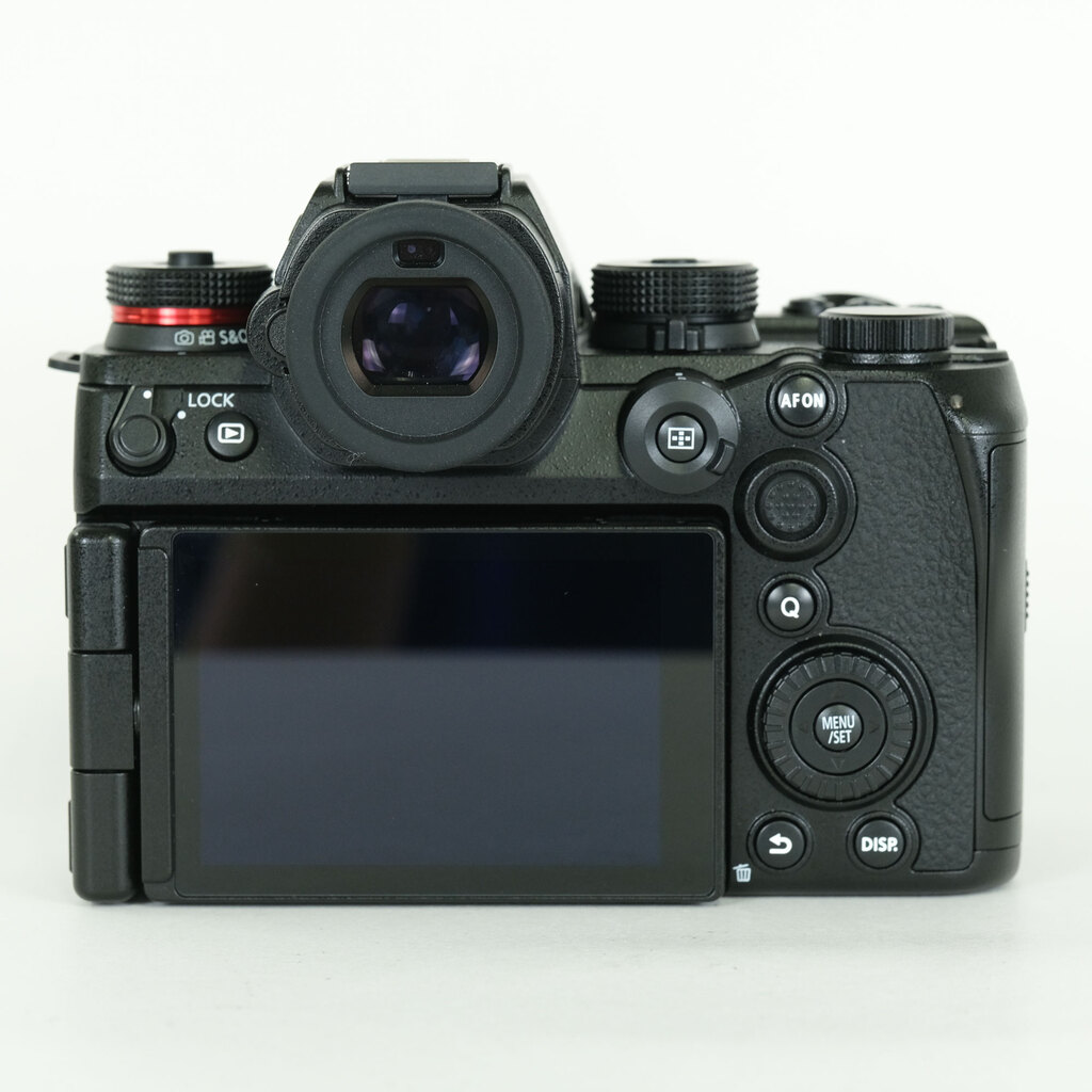 Panasonic LUMIX DC-S1M2ES ボディ