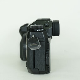 FUJIFILM X-H1 FUJIFILM X-H1