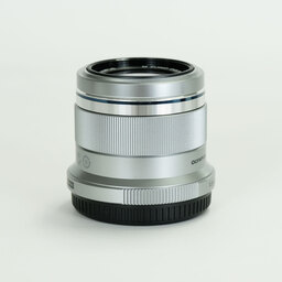 OLYMPUS M.ZUIKO DIGITAL 45mm F1.8