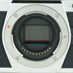 OLYMPUS OM-D E-M10 Mark II