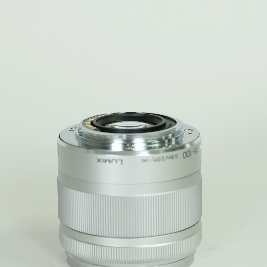 Panasonic LUMIX G VARIO 35-100mm / F4.0-5.6 ASPH. / MEGA O.I.S.