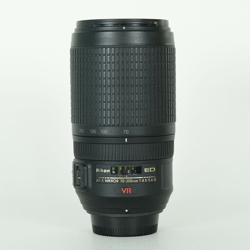 Nikon AF-S VR Zoom-Nikkor 70-300mm F4.5-5.6G IF-ED