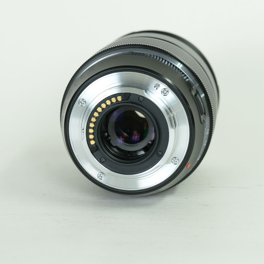 OLYMPUS M.ZUIKO DIGITAL ED 12-40mm F2.8 PRO