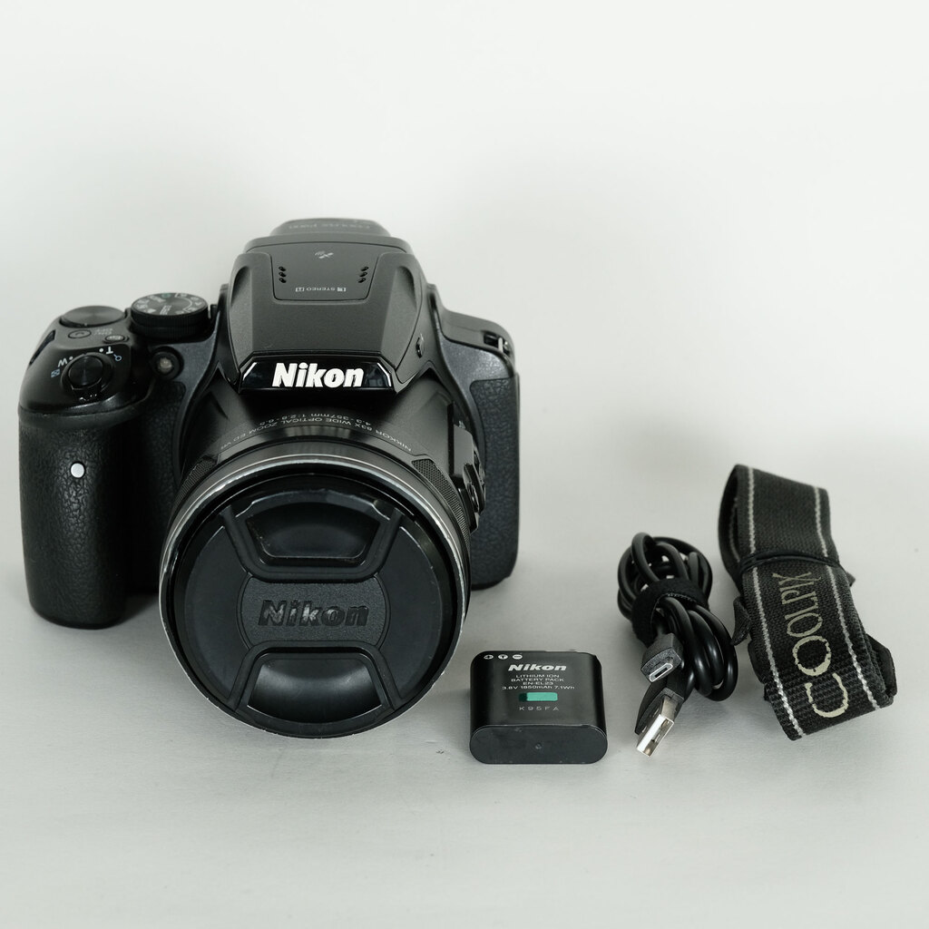 Nikon COOLPIX P900