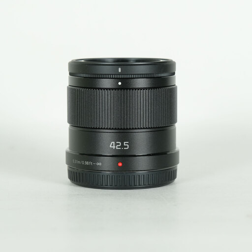 Panasonic LUMIX G 42.5mm / F1.7 ASPH. / POWER O.I.S.