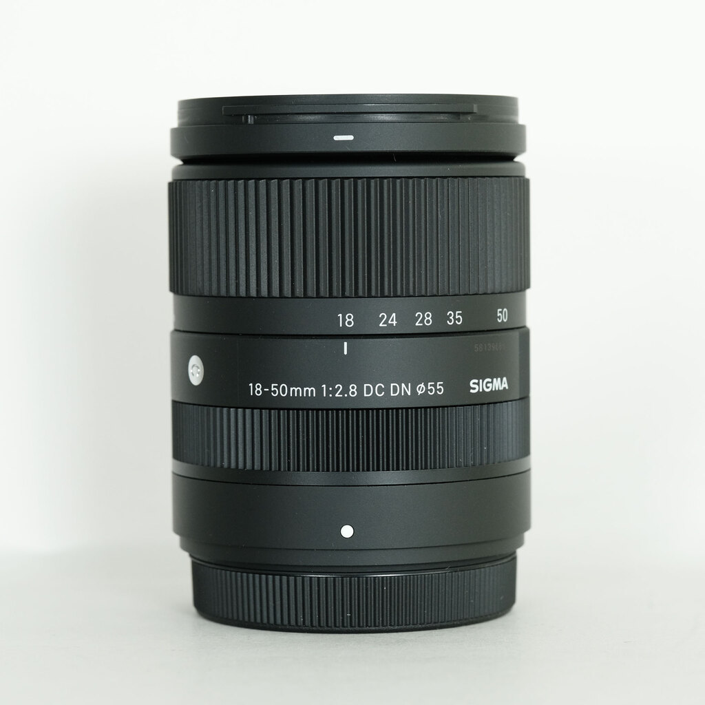 SIGMA 18-50mm F2.8 DC DN｜Contemporary [フジフイルムX用]