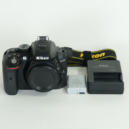 Nikon D5300