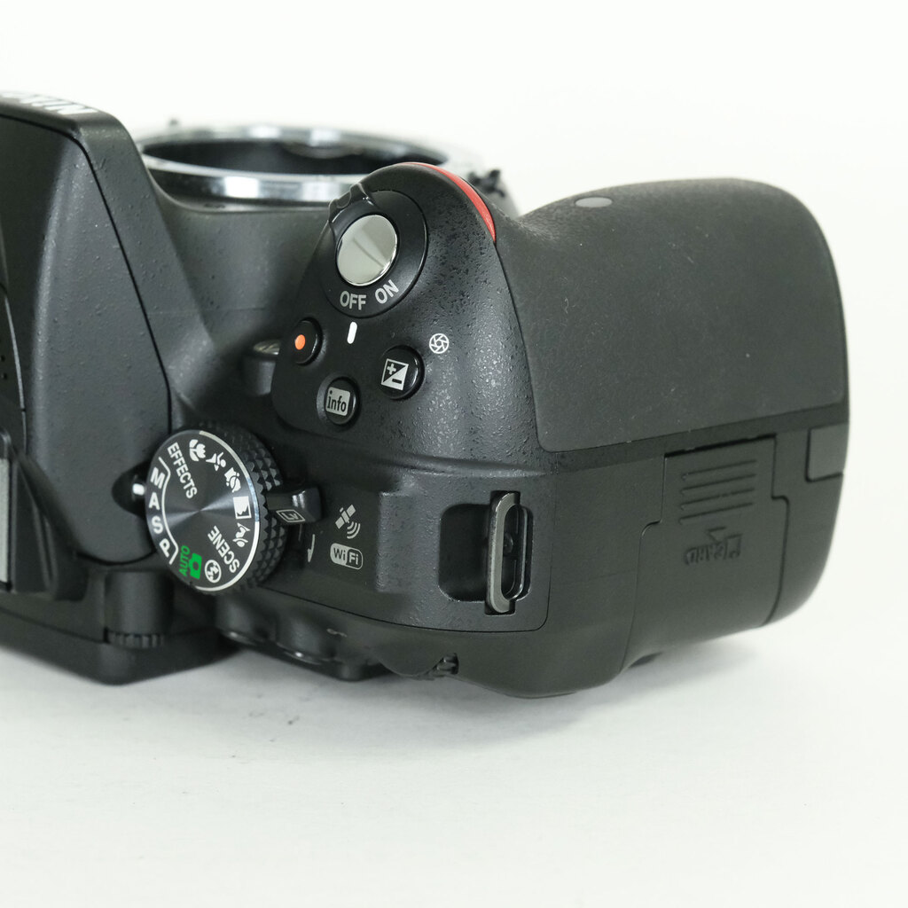 Nikon D5300 Nikon D5300