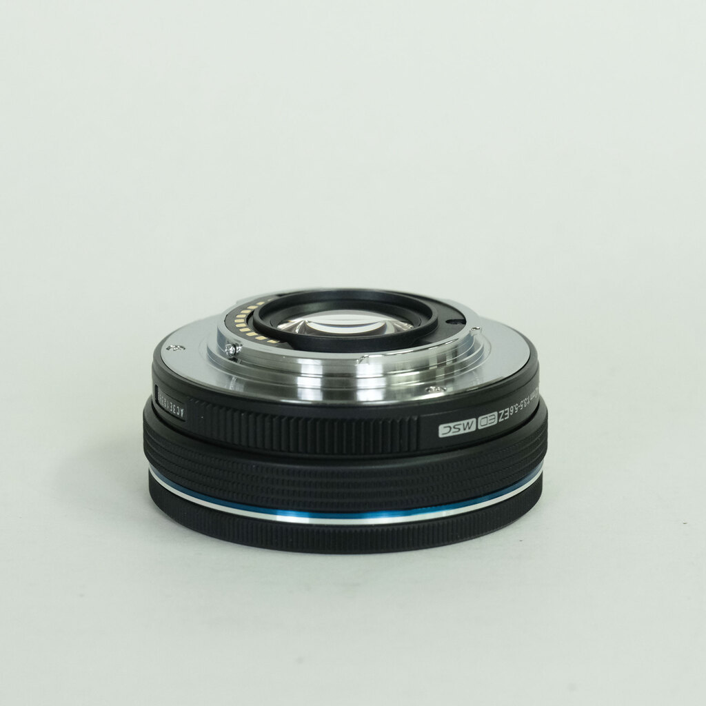 OLYMPUS M.ZUIKO DIGITAL ED 14-42mm F3.5-5.6 EZ ブラック