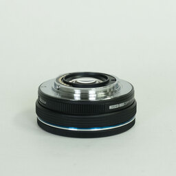 OLYMPUS M.ZUIKO DIGITAL ED 14-42mm F3.5-5.6 EZ ブラック