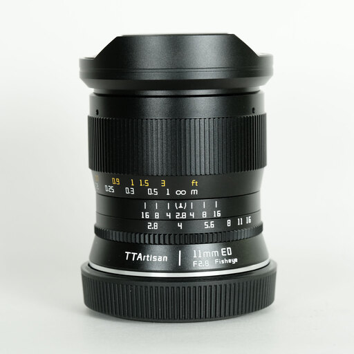 銘匠光学 TTArtisan 11mm F2.8 Fisheye (キヤノンRF用)