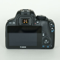 Canon EOS Kiss X7