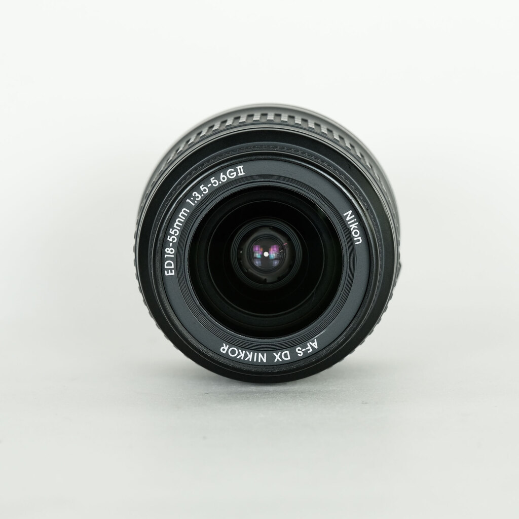 Nikon AF-S DX NIKKOR 18-55mm f3.5-5.6G VR II
