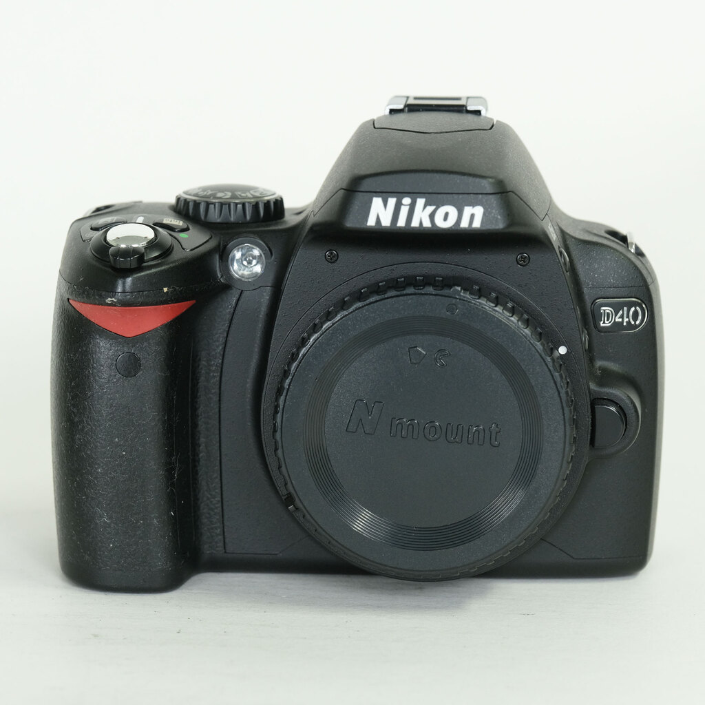 Nikon D40 ブラックボディ