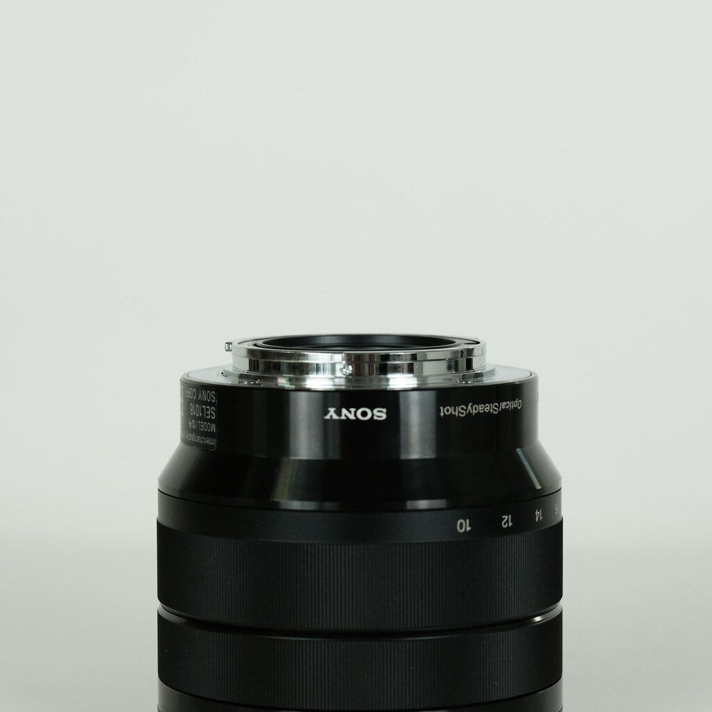 SONY E 10-18mm F4 OSS SEL1018