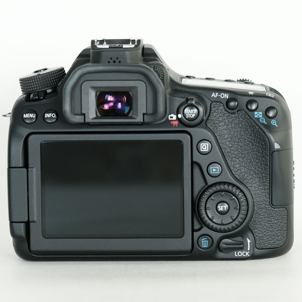 Canon EOS 80D