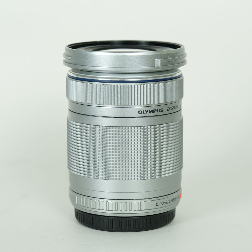OLYMPUS M.ZUIKO DIGITAL ED 40-150mm F4.0-5.6 R [�V���o�[]