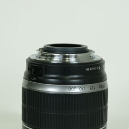 Canon EF-S18-200mm F3.5-5.6 IS