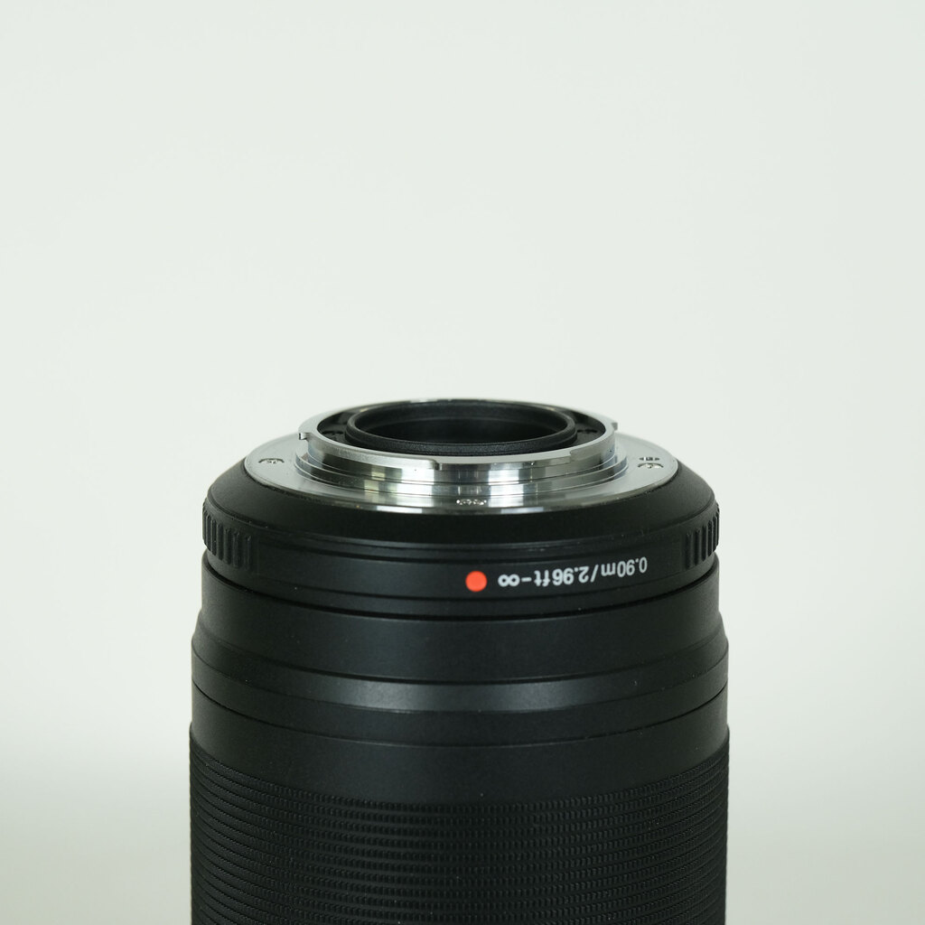 OLYMPUS M.ZUIKO DIGITAL ED 75-300mm F4.8-6.7 II OLYMPUS M.ZUIKO DIGITAL ED 75-300mm F4.8-6.7 II