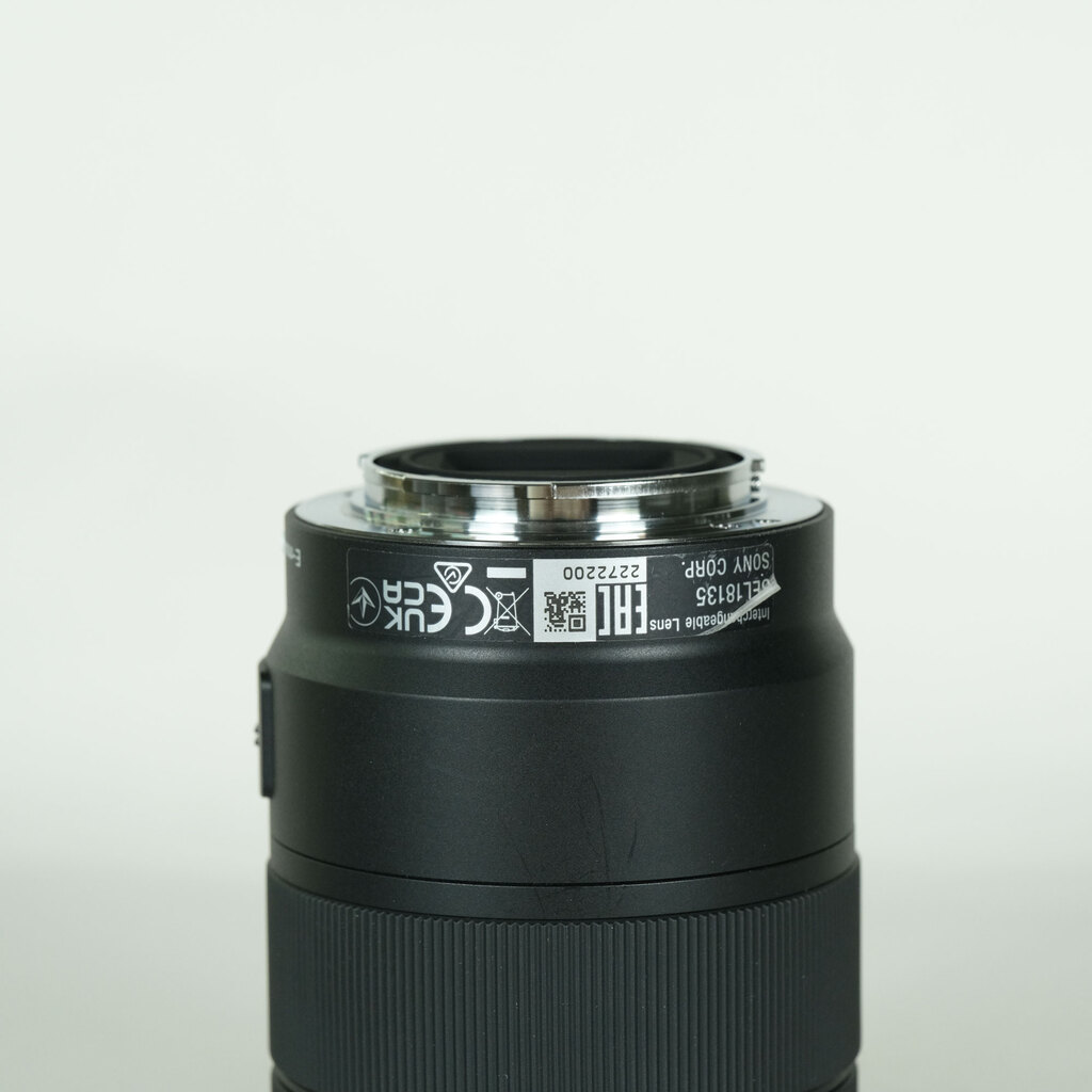 SONY E 18-135mm F3.5-5.6 OSS SEL18135の出品 | ONE SCENE（ワンシーン）