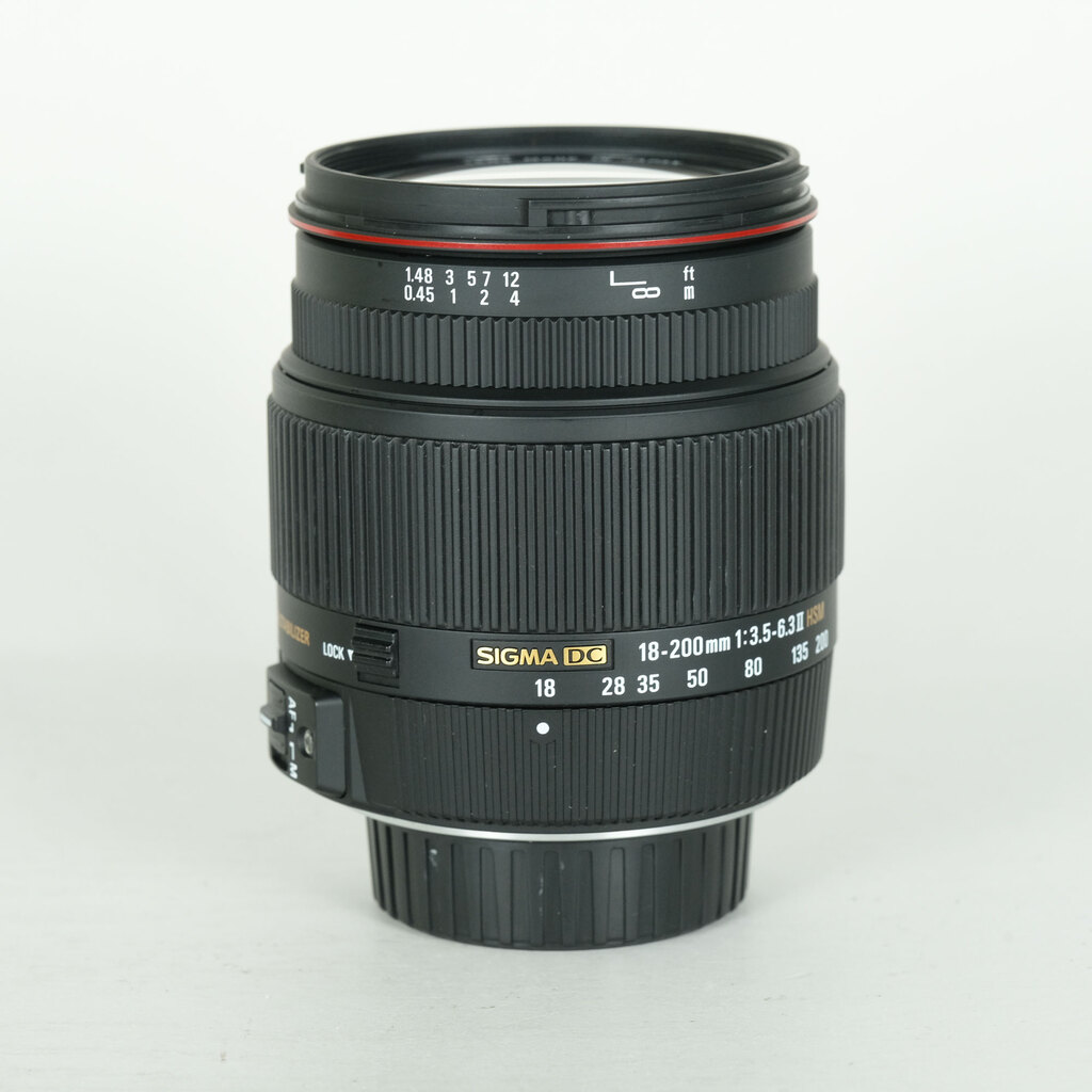 SIGMA 18-200mm F3.5-6.3 II DC OS HSM (ニコンF用)