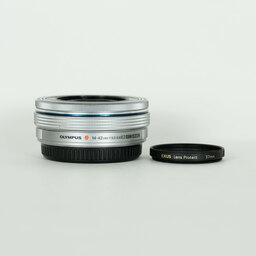 OLYMPUS M.ZUIKO DIGITAL ED 14-42mm F3.5-5.6 EZ シルバー OLYMPUS M.ZUIKO DIGITAL ED 14-42mm F3.5-5.6 EZ シルバー