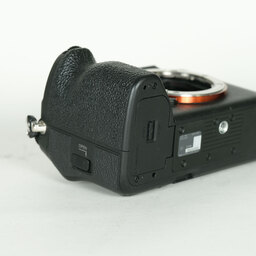 SONY α7 IV(ILCE-7M4) SONY α7 IV(ILCE-7M4)