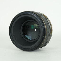 Nikon AF-S NIKKOR 58mm f/1.4G Nikon AF-S NIKKOR 58mm f/1.4G