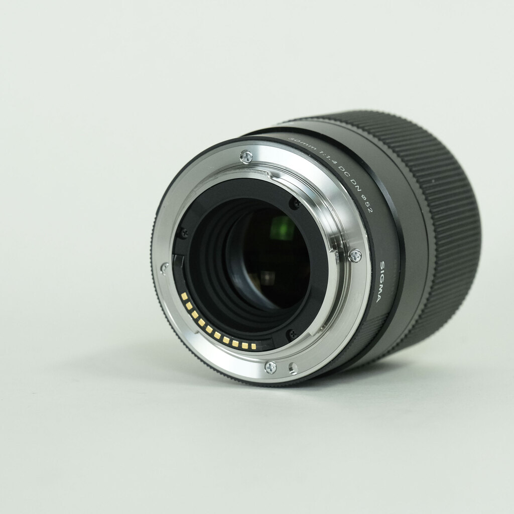 SIGMA 30mm F1.4 DC DN｜Contemporary [ソニーE用]