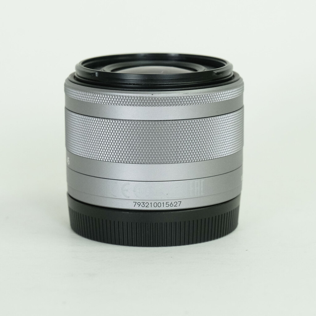 Canon EF-M15-45mm F3.5-6.3 IS STM