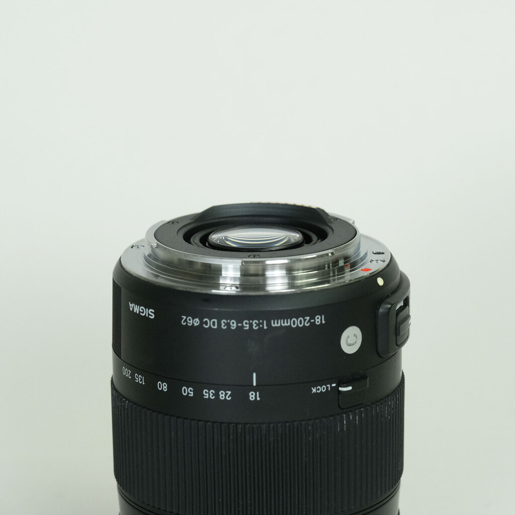 SIGMA 18-200mm F3.5-6.3 DC MACRO OS HSM｜Contemporary [キヤノンEF用]