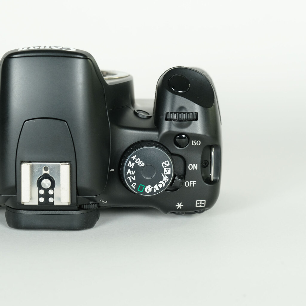 Canon EOS Kiss X2 ボディ