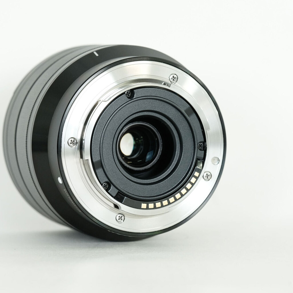 SONY E 10-18mm F4 OSS SEL1018