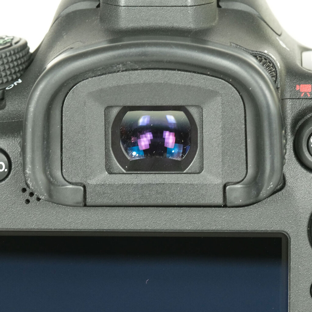 Canon EOS 7D Mark II Canon EOS 7D Mark II