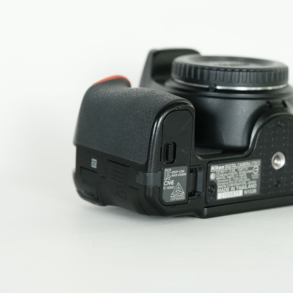Nikon D5600