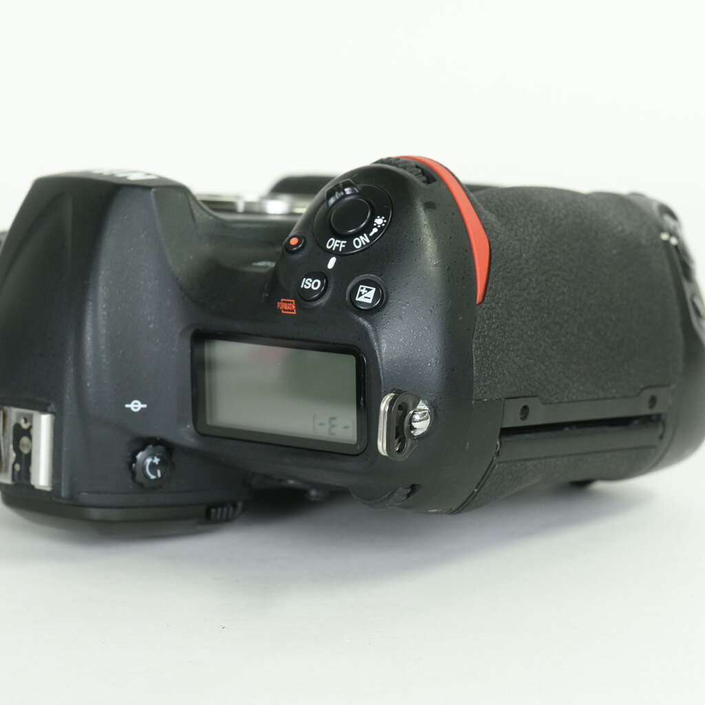 Nikon D5