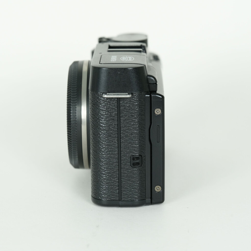 FUJIFILM X-M1 ボディ ブラックの出品 | ONE SCENE（ワンシーン）