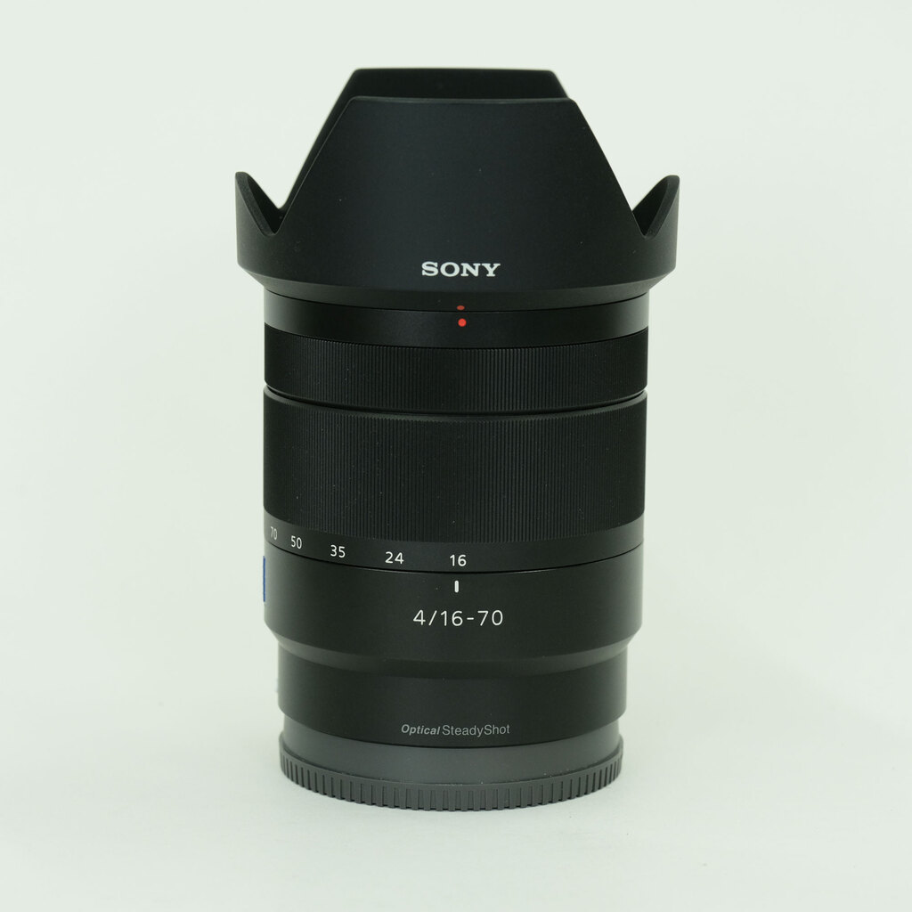 SONY Vario-Tessar T* E 16-70mm F4 ZA OSS SEL1670Z SONY Vario-Tessar T* E 16-70mm F4 ZA OSS SEL1670Z
