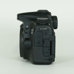 Canon EOS 70D